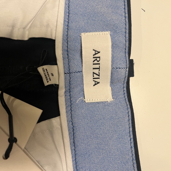 Aritzia carrot chino pants - Picture 10 of 10